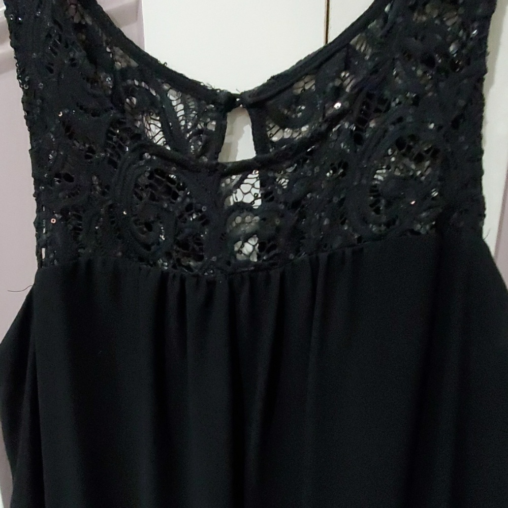 Dress NWOT - Picture 2 of 4
